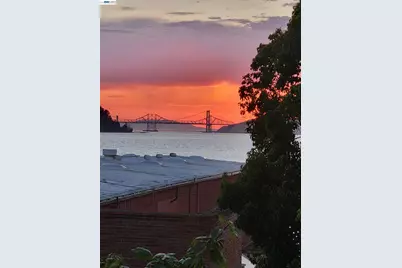 228 1st St, Benicia, CA 94510 - Photo 40