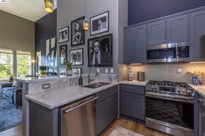 228 1st St, Benicia, CA 94510 - Photo 6