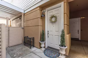 228 First St, Benicia, CA 94510 - Photo 28