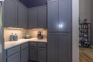 228 First St, Benicia, CA 94510 - Photo 8