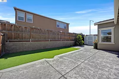 1710 Flora Way, Tracy, CA 95376 - Photo 26