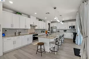 1710 Flora Way, Tracy, CA 95376 - Photo 14