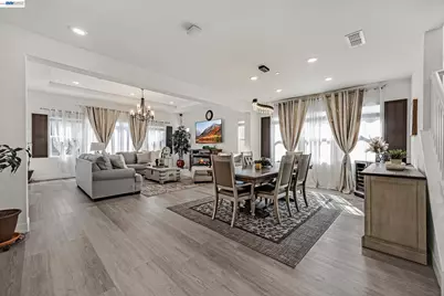 1710 Flora Way, Tracy, CA 95376 - Photo 8