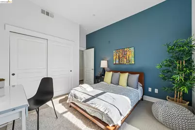 1143 66th St, Oakland, CA 94608 - Photo 32