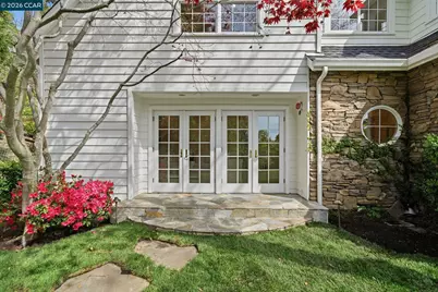 3 Honey Hill Ct, Orinda, CA 94563 - Photo 10