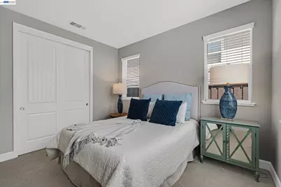 271 Eagle Nest Dr, Oakley, CA 94561 - Photo 20