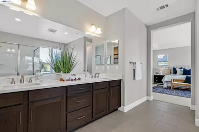 271 Eagle Nest Dr, Oakley, CA 94561 - Photo 36