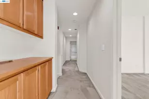 10863 Packard St, Oakland, CA 94603 - Photo 22