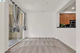 10863 Packard St, Oakland, CA 94603 - Photo 8