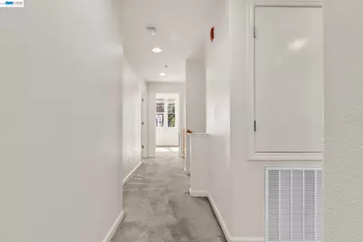 10863 Packard St #157, Oakland, CA 94603 - Photo 20