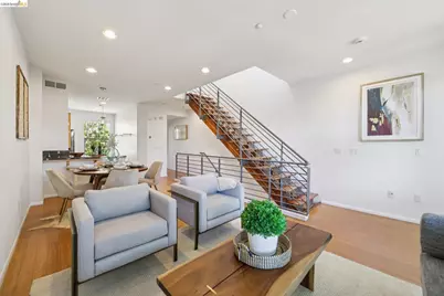 23 City Limits Cir, Emeryville, CA 94608 - Photo 8