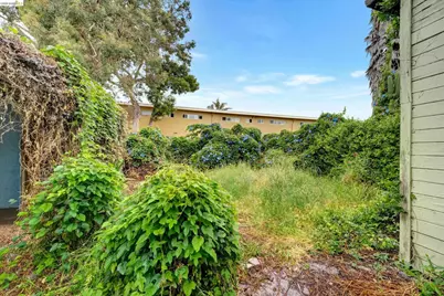 1707 78th Ave, Oakland, CA 94621 - Photo 28