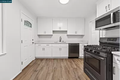 1559 Linda Mar Blvd, Pacifica, CA 94044 - Photo 16