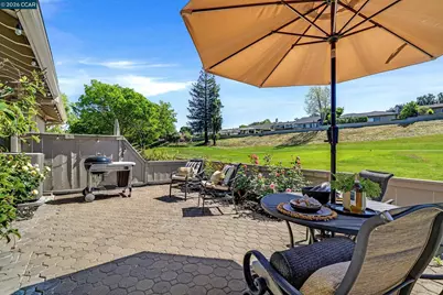 692 Silver Lake Dr, Danville, CA 94526 - Photo 36