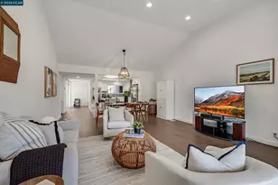 692 Silver Lake Dr, Danville, CA 94526 - Photo 18