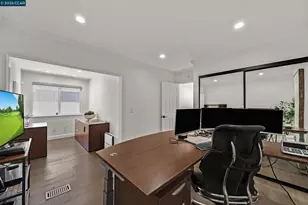 692 Silver Lake Dr, Danville, CA 94526 - Photo 30