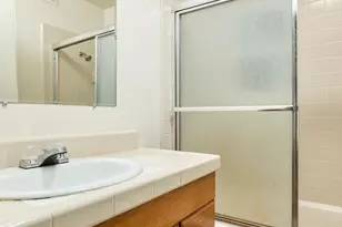 7016 Uranus Pkwy, Sacramento, CA 95823 - Photo 10