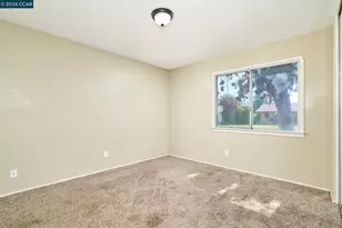 7016 Uranus Pkwy, Sacramento, CA 95823 - Photo 16