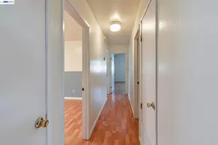 2538 16th St, Oakland, CA 94601 - Photo 14