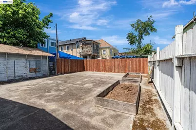 2538 16th St, Oakland, CA 94601 - Photo 34