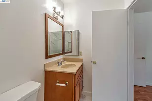 2538 16th St, Oakland, CA 94601 - Photo 26