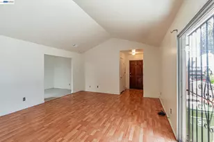 2538 16th St, Oakland, CA 94601 - Photo 8