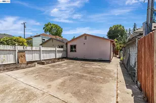 2538 16th St, Oakland, CA 94601 - Photo 32