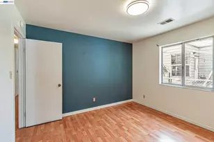 2538 16th St, Oakland, CA 94601 - Photo 20