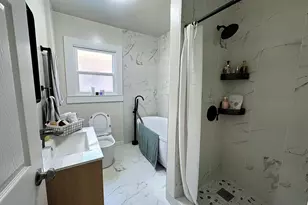 318 Pine St, Stockton, CA 95204 - Photo 18