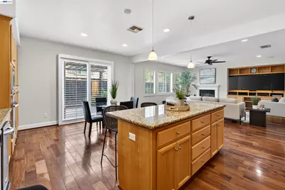 5679 Leitrim Way, Antioch, CA 94531 - Photo 24