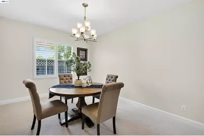 5679 Leitrim Way, Antioch, CA 94531 - Photo 16