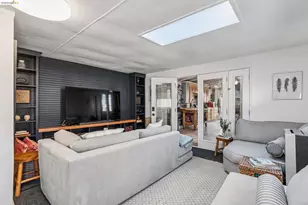 1720 Auseon Ave, Oakland, CA 94621 - Photo 46