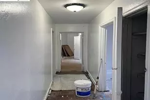 9945 B St, Oakland, CA 94603 - Photo 4