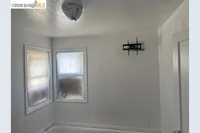9945 B St, Oakland, CA 94603 - Photo 10