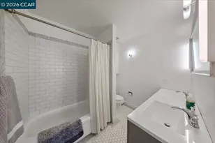 330 Vernon St, Oakland, CA 94610 - Photo 12