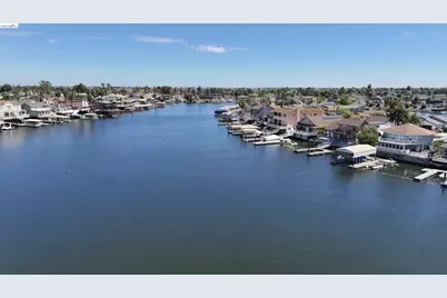 4839 Cabrillo Pt, Discovery Bay, CA 94505 - Photo 2