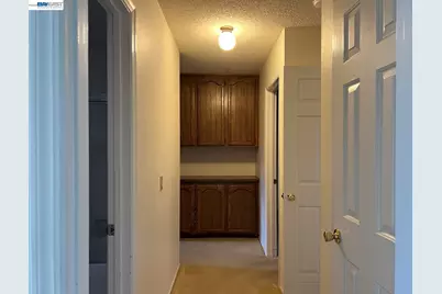 212 Puddingstone Rd, Alameda, CA 94502 - Photo 10