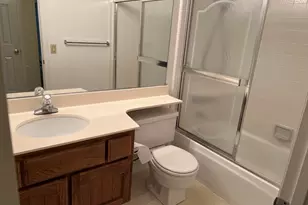 212 Puddingstone Rd, Alameda, CA 94502 - Photo 14