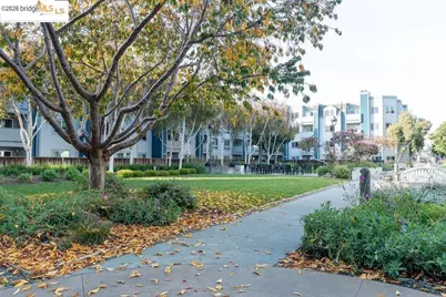 6400 Christie Ave #3213, Emeryville, CA 94608 - Photo 28