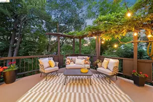 2835 Morley Dr, Oakland, CA 94611 - Photo 12