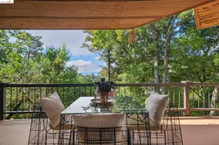 2835 Morley Dr, Oakland, CA 94611 - Photo 16