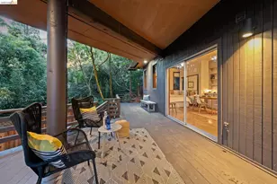 2835 Morley Dr, Oakland, CA 94611 - Photo 44