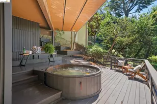 2835 Morley Dr, Oakland, CA 94611 - Photo 46