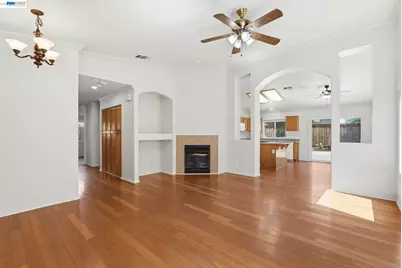 4342 Sardina Ct, Stockton, CA 95206 - Photo 8