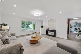 2449 Almaden Blvd, Union City, CA 94587 - Photo 2