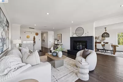 3009 Broadmoor View, Oakland, CA 94605 - Photo 12