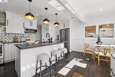 3009 Broadmoor View, Oakland, CA 94605 - Photo 24