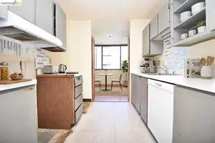 555 Pierce St, Albany, CA 94706 - Photo 12