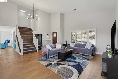 563 Cooper Dr, Benicia, CA 94510 - Photo 10