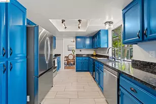 563 Cooper Dr, Benicia, CA 94510 - Photo 14